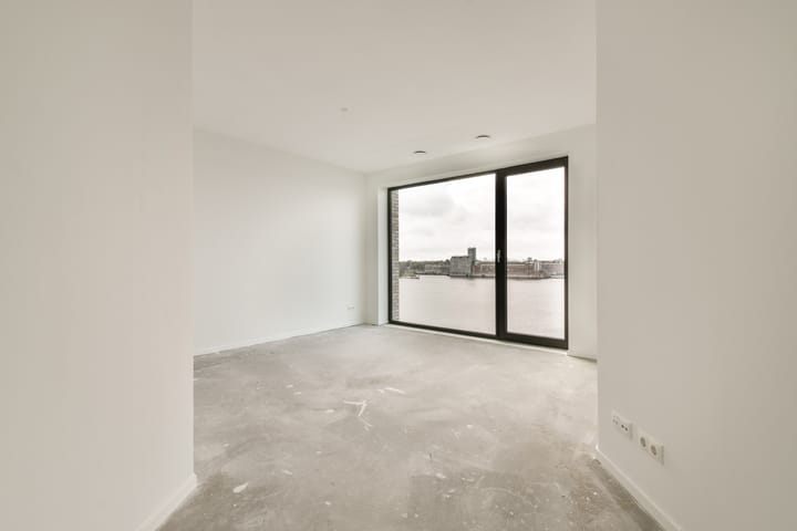 Photo 12 of Grasweg 490