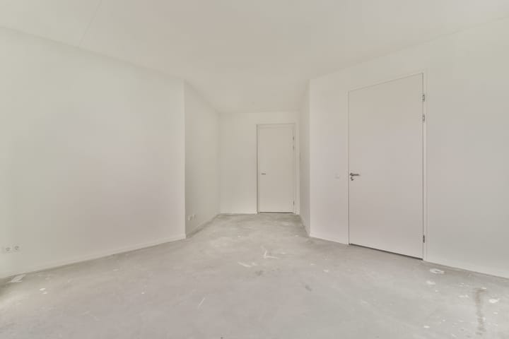 Photo 15 of Grasweg 490