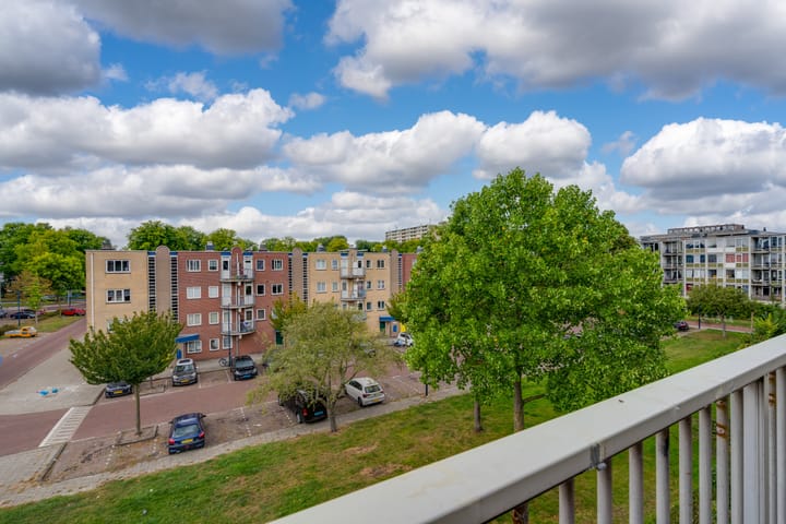 Foto 19 van Louis de Visserstraat 7