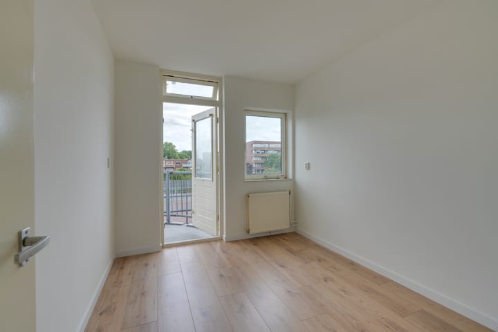 Foto 22 van Louis de Visserstraat 7