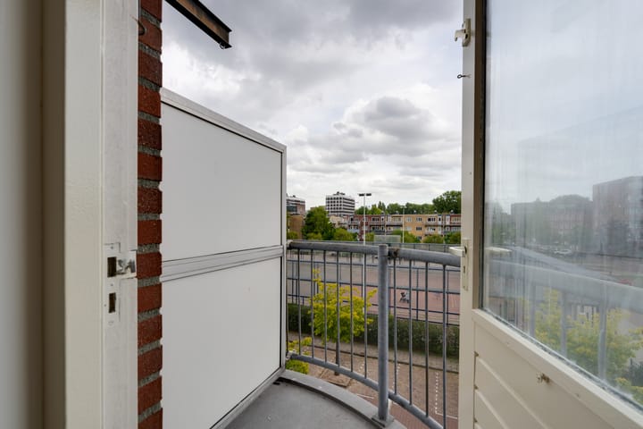 Foto 24 van Louis de Visserstraat 7