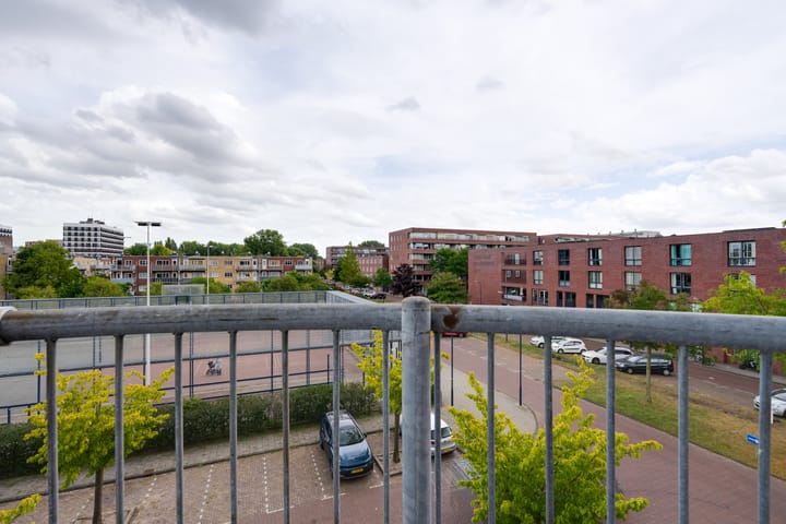 Foto 25 van Louis de Visserstraat 7