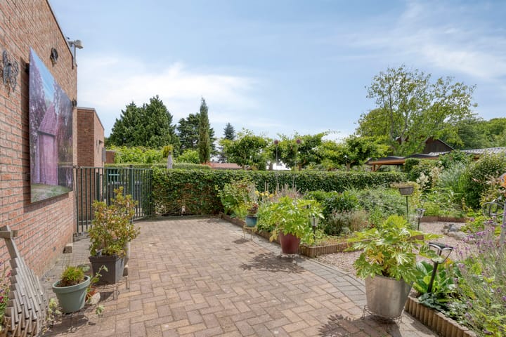 Photo 36 of Dagpauwoog 4-A