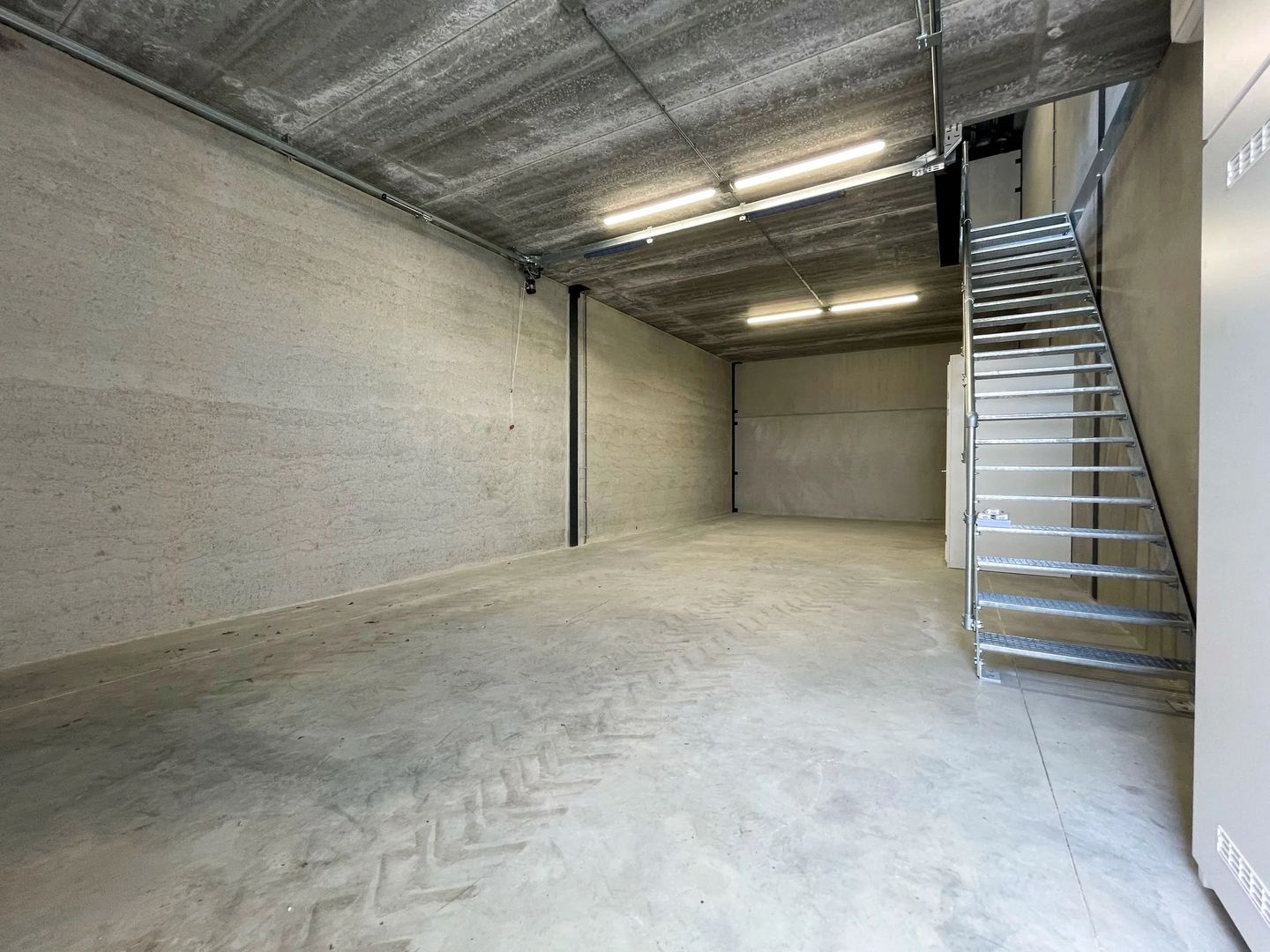 View photo 4 of In de Cramer 35-BU6