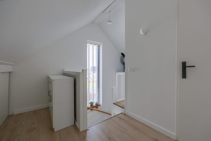 Foto 38 van Galileo Galileistraat 44