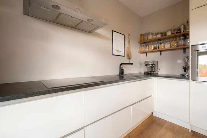 Photo 10 of Joos Banckersweg 25-4