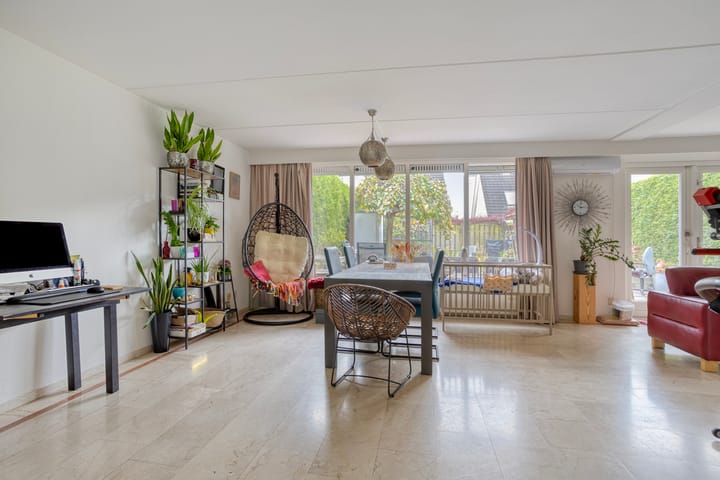 Photo 4 of Johannes ter Horststraat 10