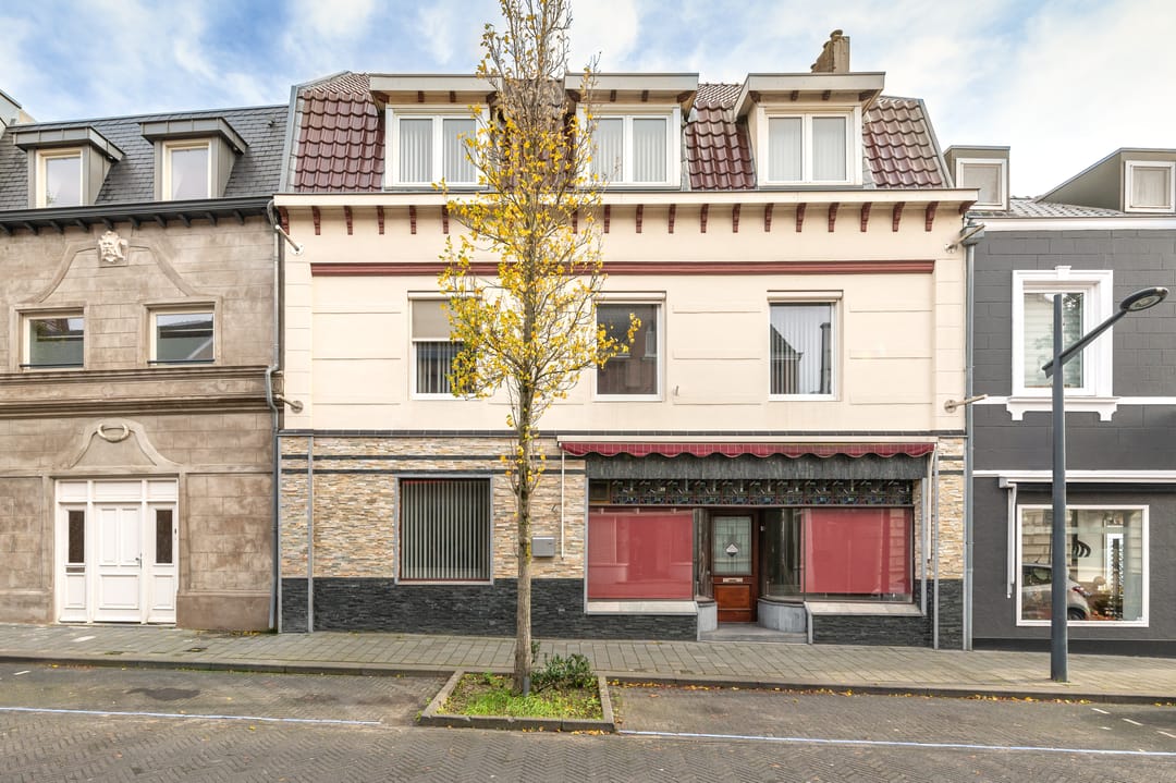 Photo 1 of Akerstraat 4