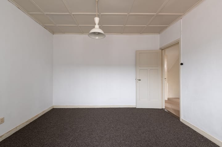 Photo 27 of Akerstraat 4