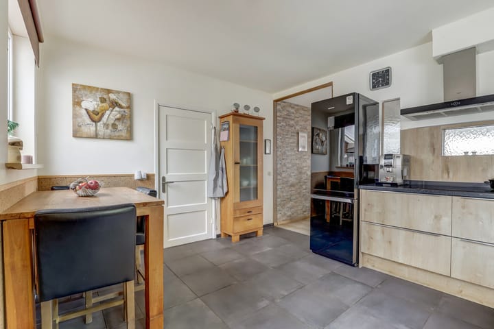 Foto 10 van H.W. Iordensweg 130-A