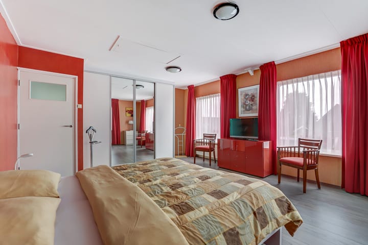 Foto 18 van H.W. Iordensweg 130-A