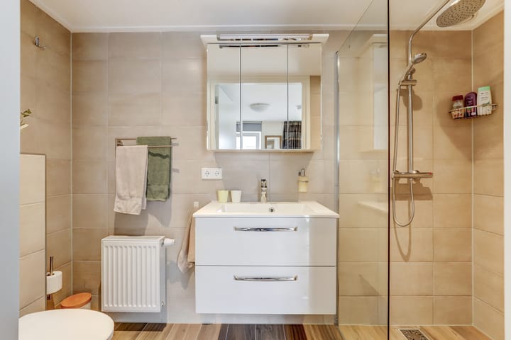 Foto 37 van H.W. Iordensweg 130-A