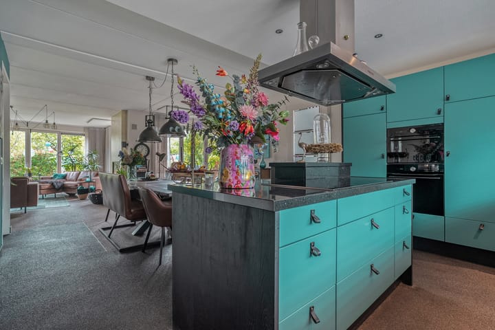 Photo 12 of Van Goghstraat 20