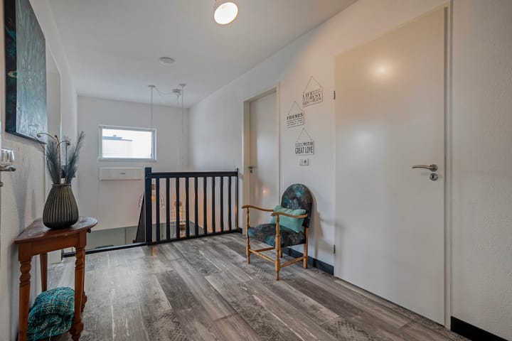 Photo 32 of Van Goghstraat 20