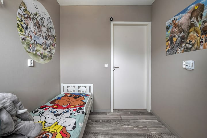 Photo 37 of Van Goghstraat 20