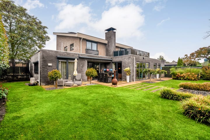 Photo 54 of Van Goghstraat 20