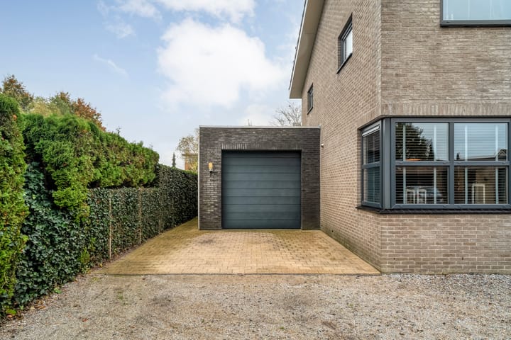 Photo 63 of Van Goghstraat 20