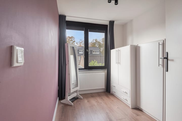 Foto 16 van van den Hummelstraat 19