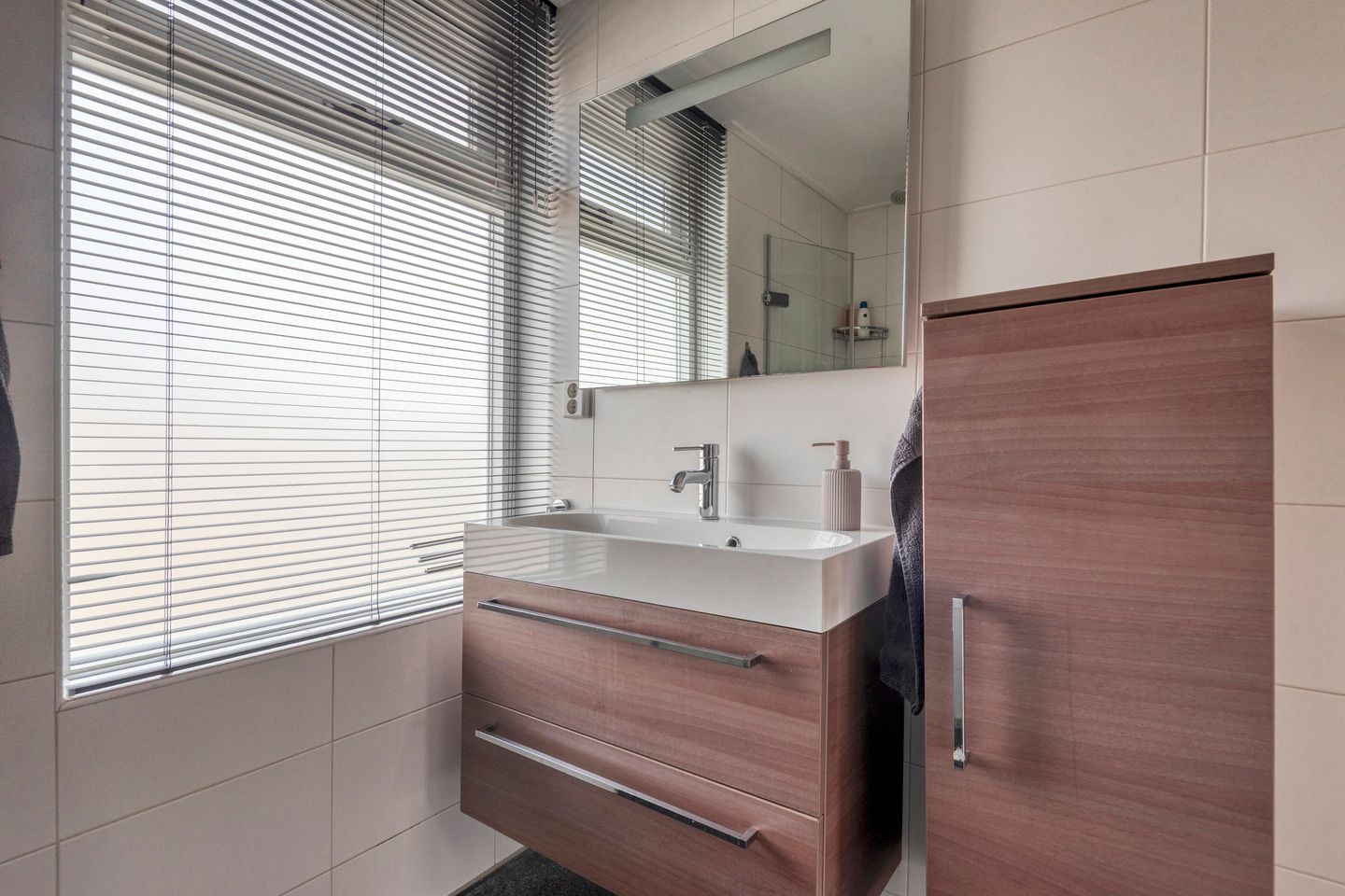 Foto 19 van van den Hummelstraat 19