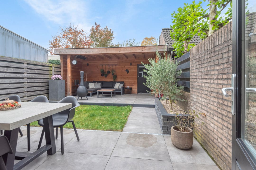 Foto 23 van van den Hummelstraat 19