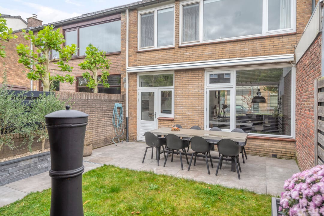 Foto 26 van van den Hummelstraat 19