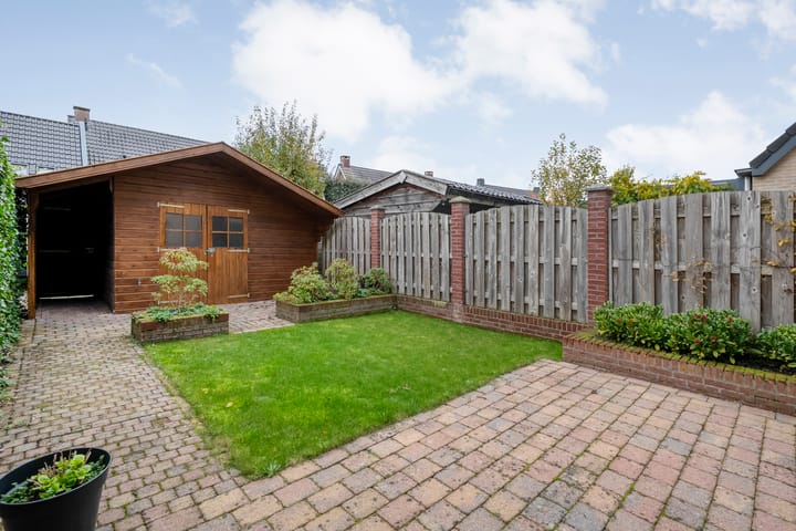 Photo 3 of Landmanmarke 19