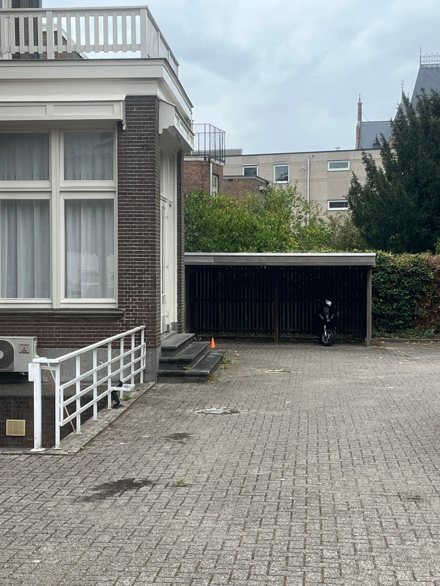 Bekijk foto 4 van Berg en Dalseweg 101