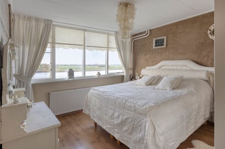 IJsseldijk-Noord 63 tertiary image