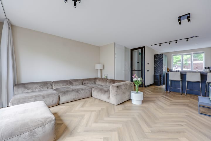 Foto 6 van Doerianstraat 11