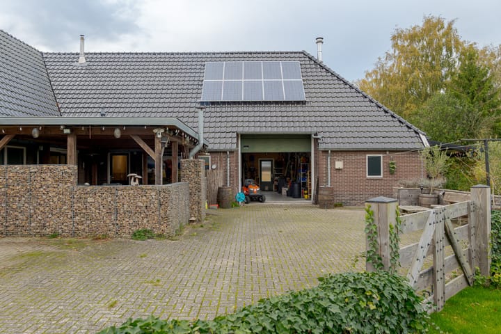 Photo 61 of Boerstraat 4