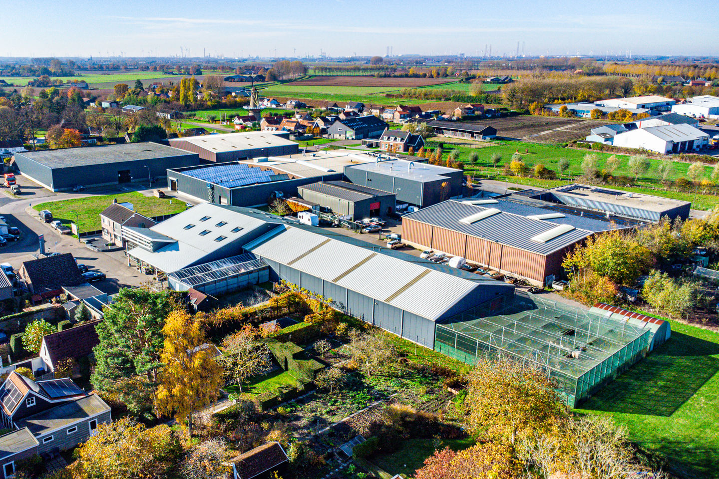 Bekijk foto 1 van Zwake 7