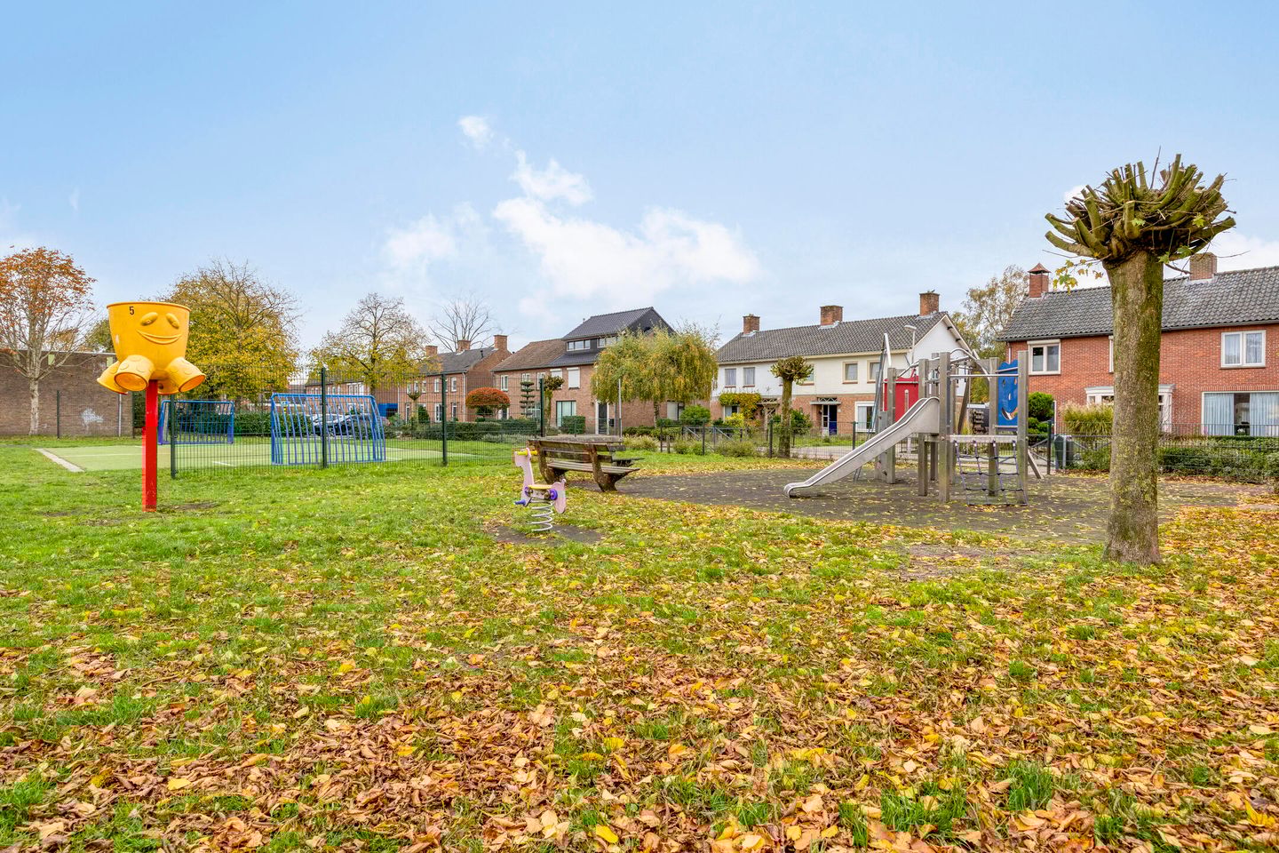 Foto 34 van Pater van den Elsenstraat 60