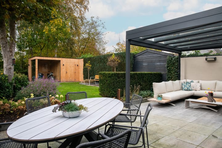 Photo 38 of Emmastraat 13