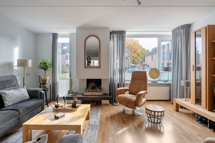 Photo 9 of Goudenregen 5