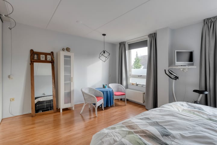 Photo 21 of Goudenregen 5