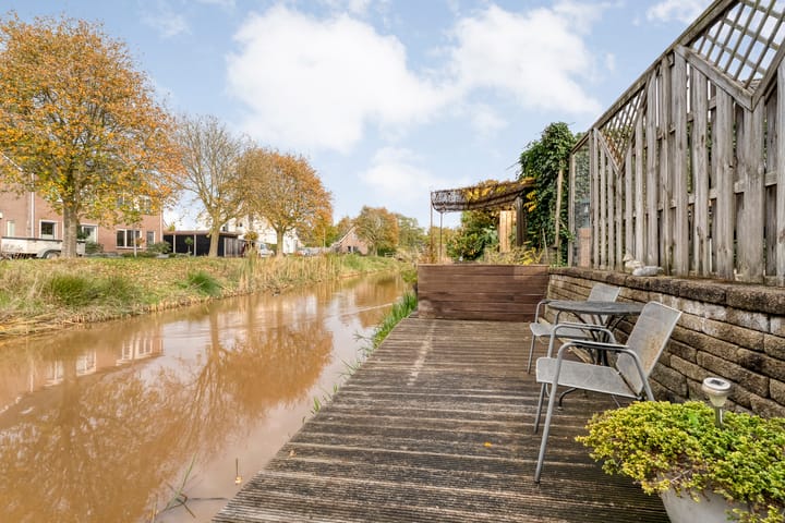 Photo 36 of Goudenregen 5