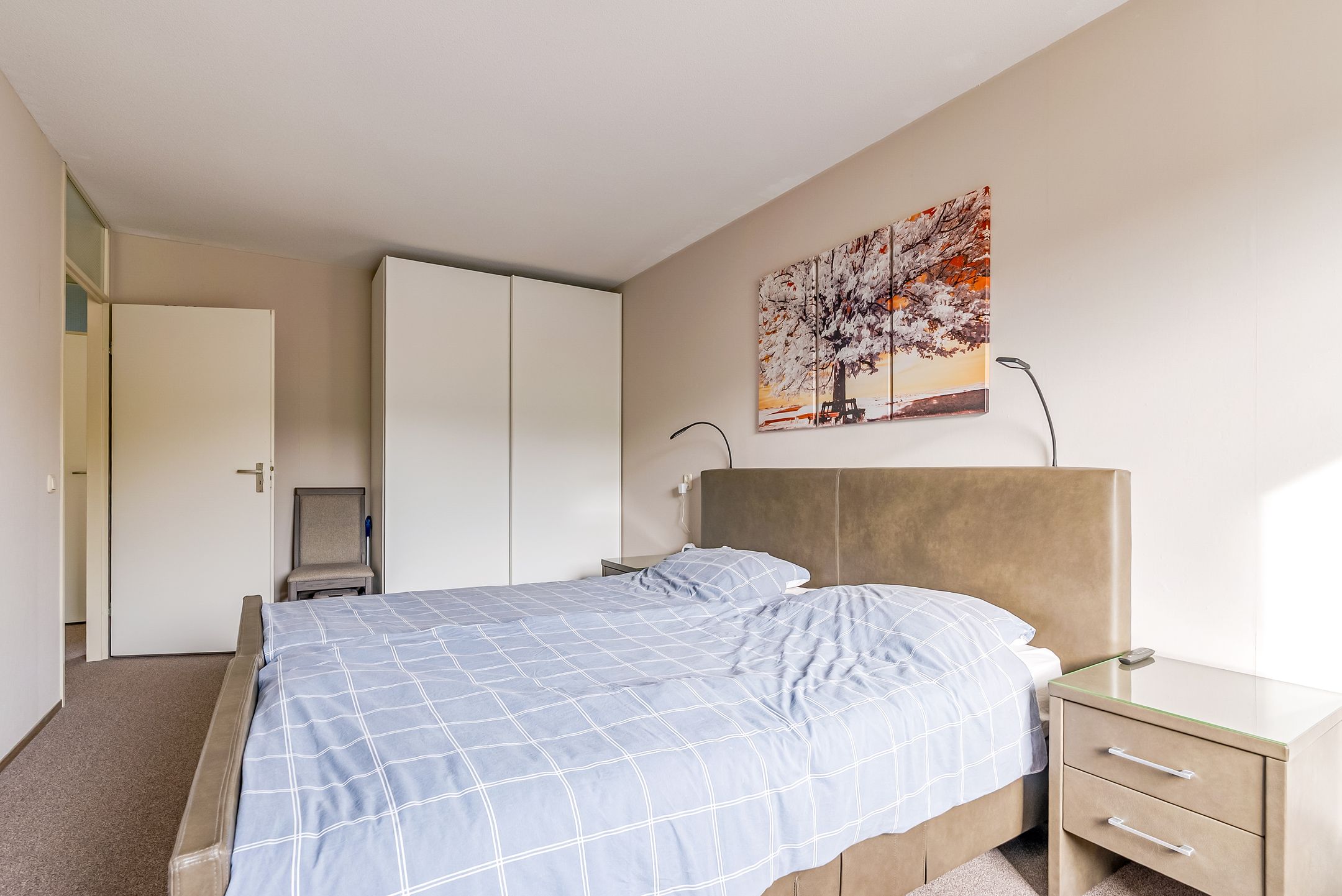 Foto 24 van Beigepad 4