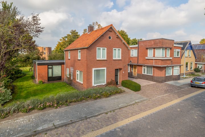 Photo 1 of W.H. Bosgrastraat 111