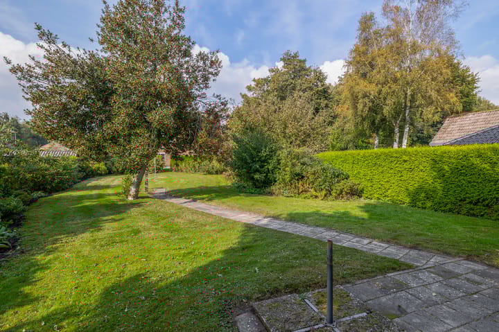 Photo 10 of W.H. Bosgrastraat 111