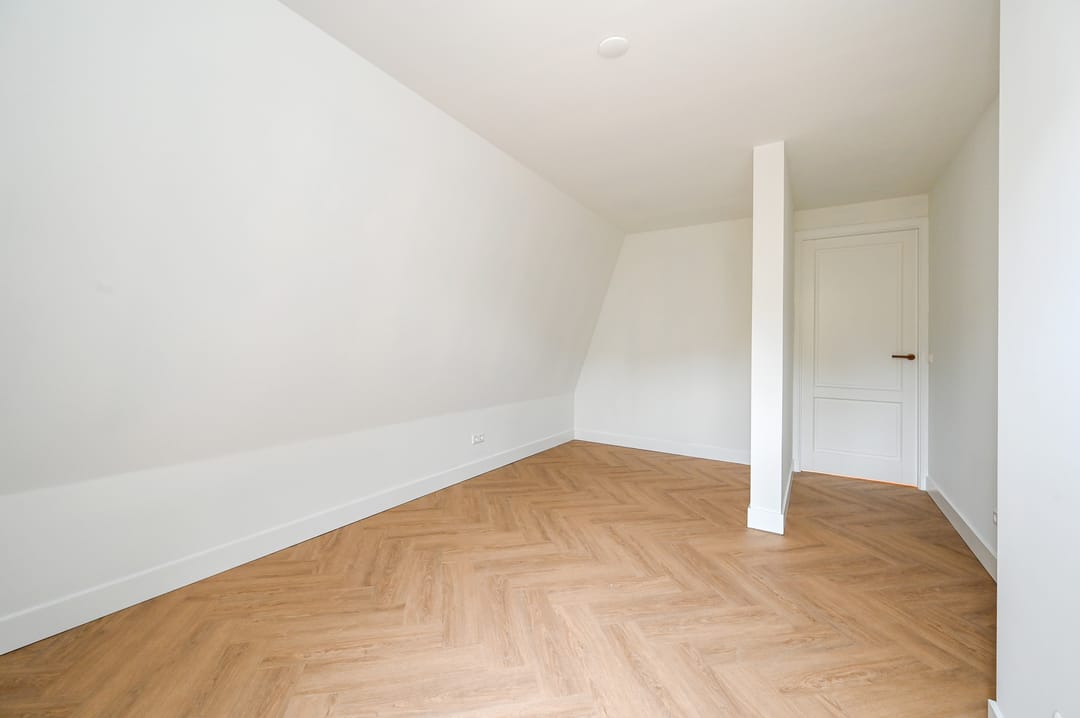 Photo 31 of Loosduinse Hoofdstraat 113