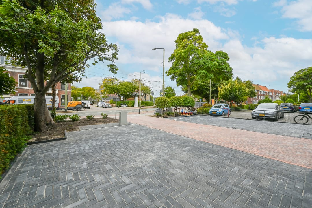 Photo 37 of Loosduinse Hoofdstraat 113