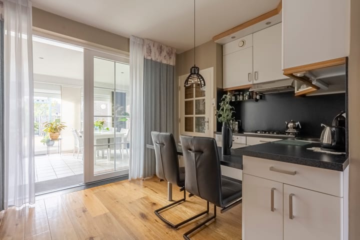 Photo 7 of St.Leonardusstraat 33