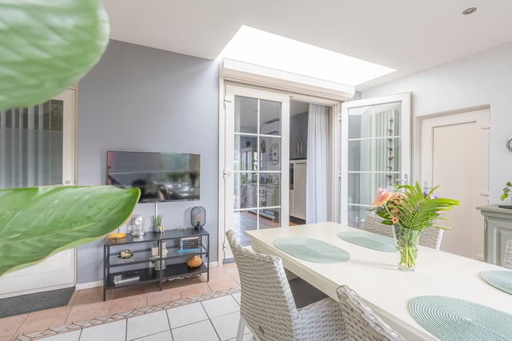 Photo 11 of St.Leonardusstraat 33