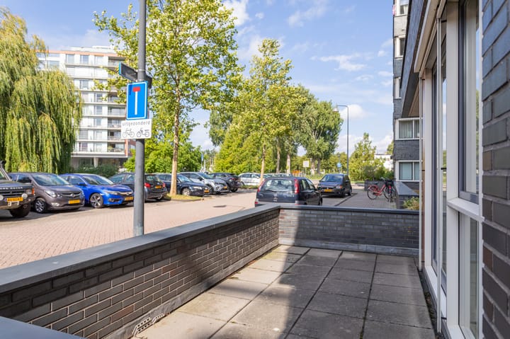 Photo 17 of Julius Caesarlaan 30