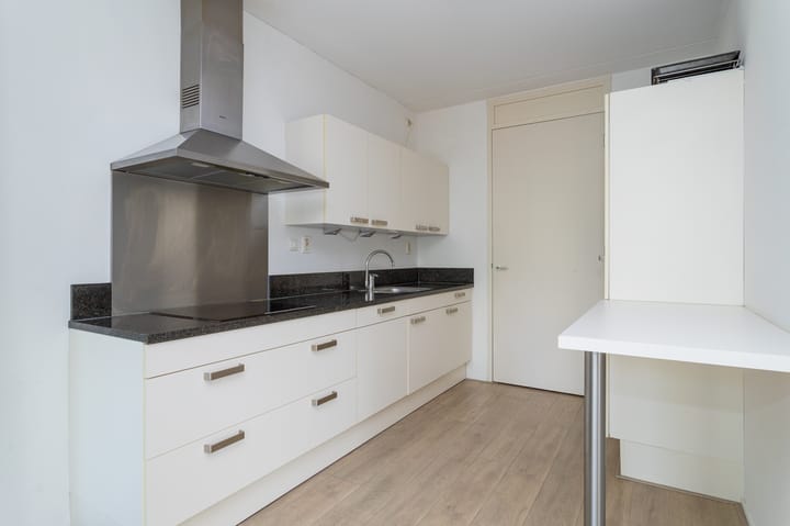 Photo 20 of Julius Caesarlaan 30