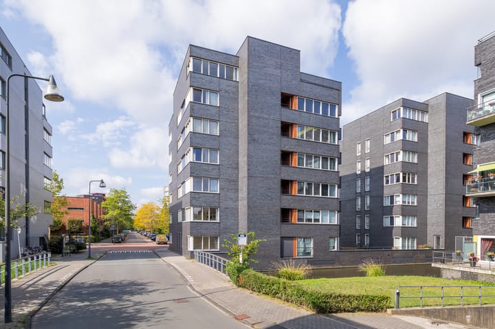 Photo 44 of Julius Caesarlaan 30