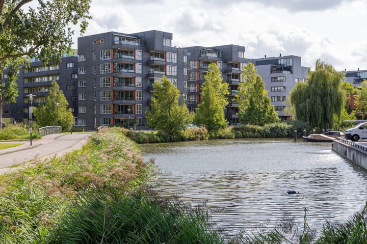 Photo 51 of Julius Caesarlaan 30