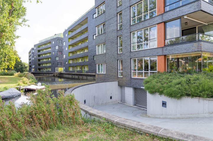 Photo 42 of Julius Caesarlaan 30