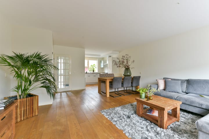 Foto 12 van Strausslaan 25