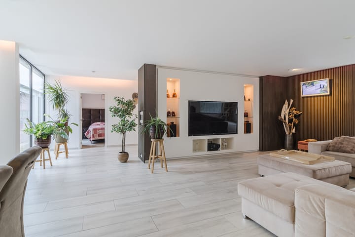 Photo 7 of Bredeweg 54